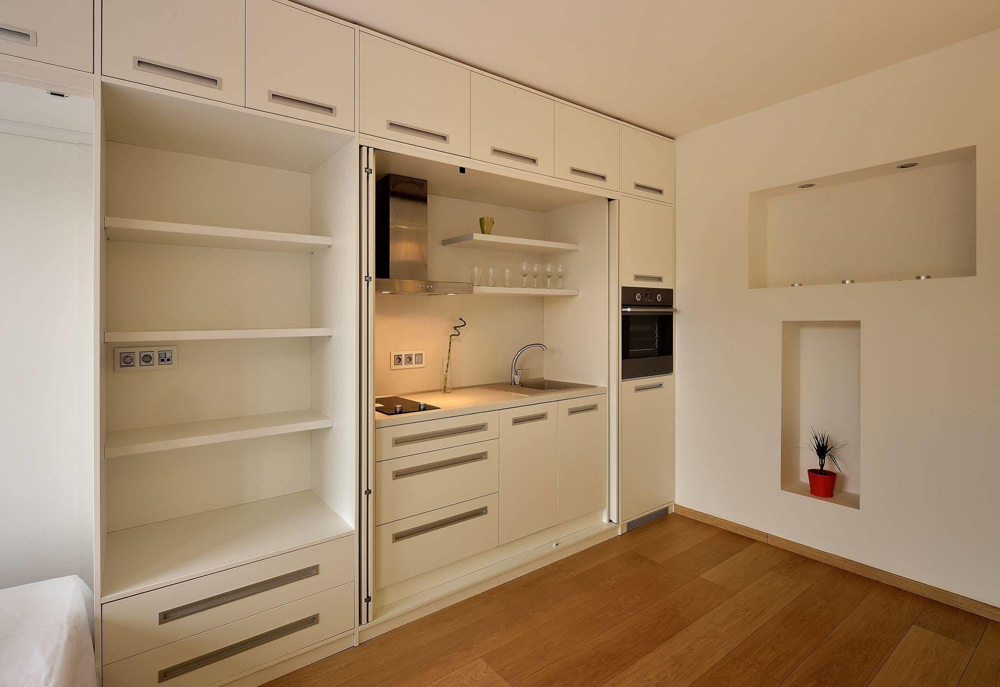 Ambiente Serviced Apartments - Dunajska 布拉迪斯拉发 外观 照片